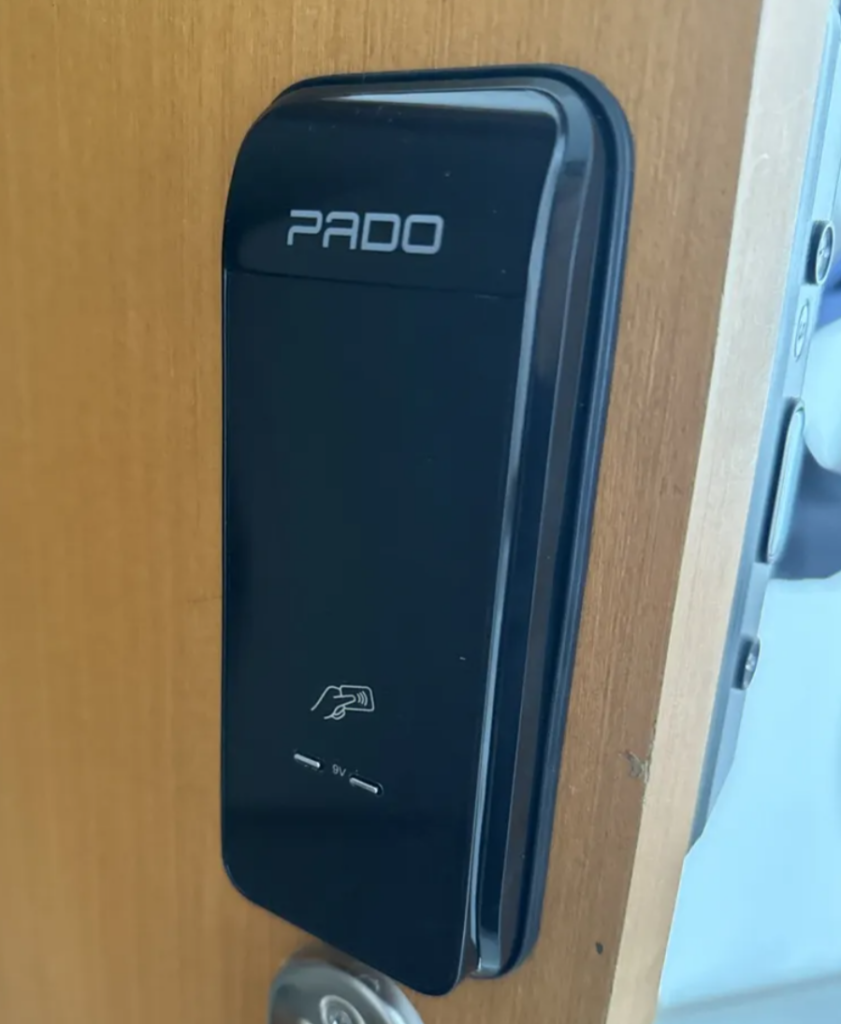 Fechadura digital Pado FDS-50 é ideal para home offices 